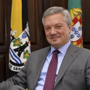 Presidente Câmara Municipal Vila Nova de Gaia Presidente Câmara Municipal Vila Nova de Gaia