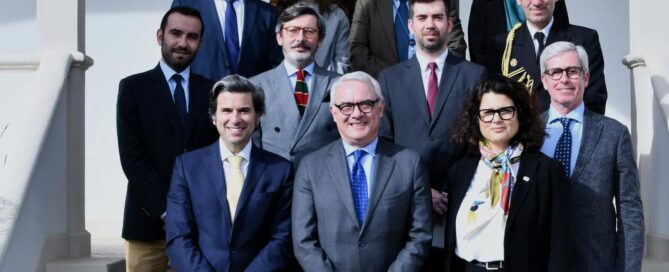 Presidente da AIAD visita Portugal