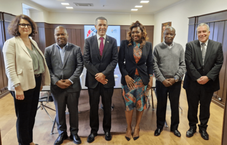 Visita de delegação de Moçambique à idD Portugal Defence