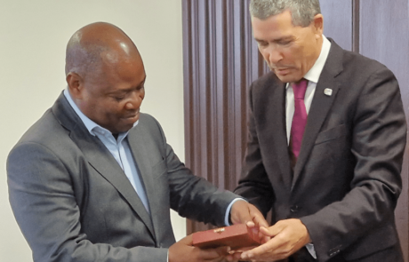 Visita de delegação de Moçambique à idD Portugal Defence