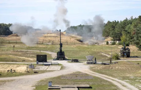 Industry day no instituto de investigação e teste militar em Záhorie, Bratislava
