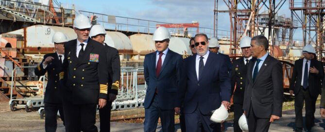 Ministro da Defesa Nacional visita o Arsenal do Alfeite