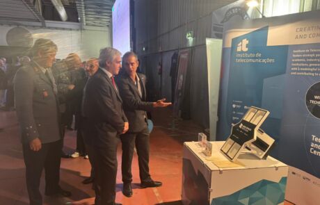 Ministro visita Exposição Tecnológica (14) Dia do Exército 2025
