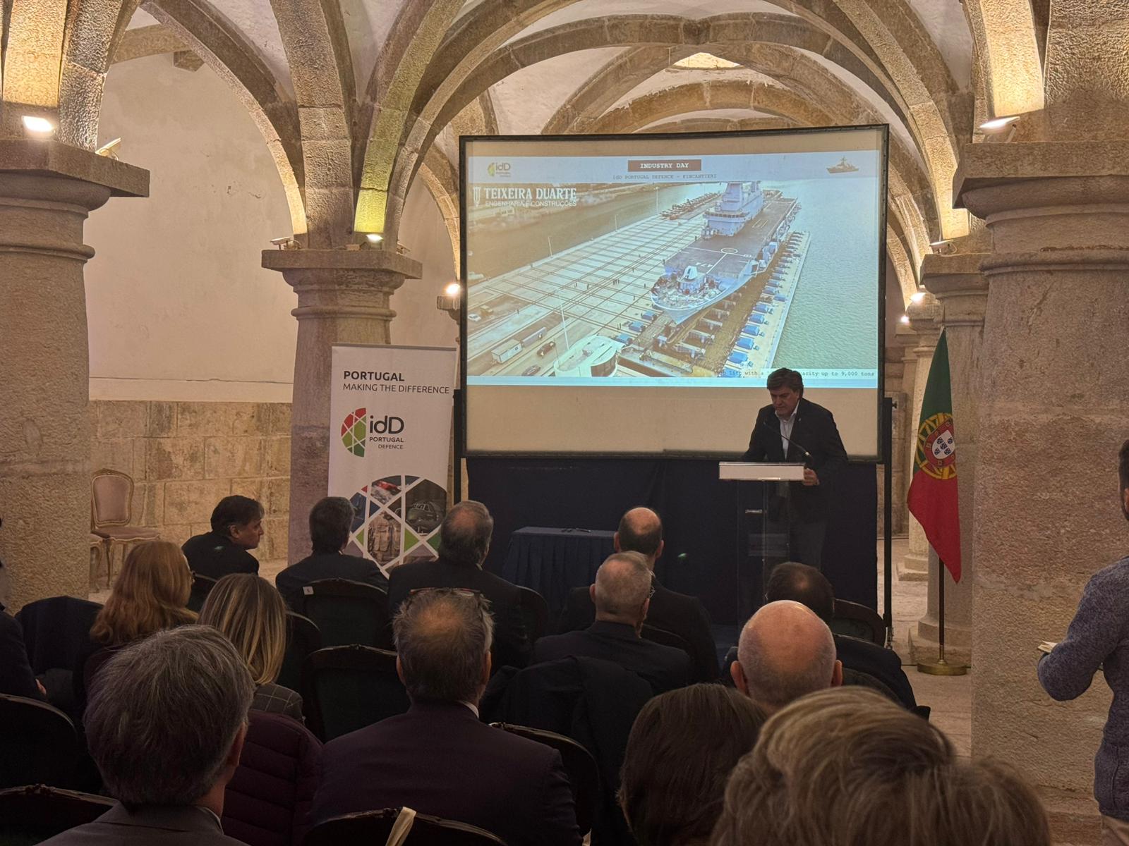 idD Portugal Defence e Fincantieri assinam Declaração de Intenções (4) idD Portugal Defence e Fincantieri assinam Declaração de Intenções