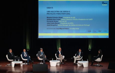 O Futuro da Indústria de Defesa em Debate na INFORCE SUMMIT O Futuro da Indústria de Defesa em Debate na INFORCE SUMMIT