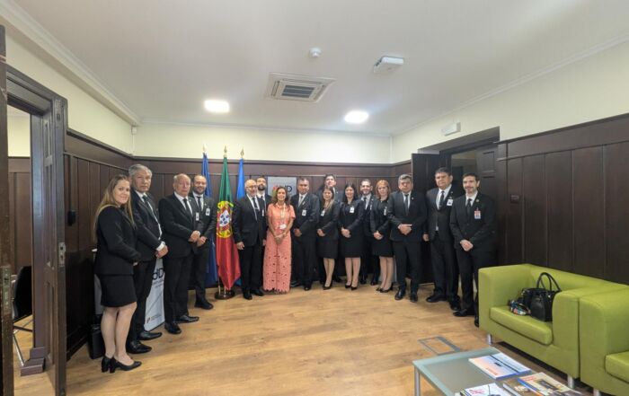 Delegação do Paraguai visita idD Portugal Defence